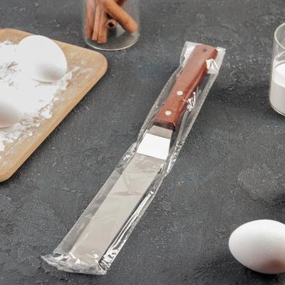 Лопатка-палетка с деревянной ручкой, изогнутая, 31,5 см