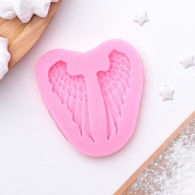 Молд силиконовый «Крылья», 7×6,5 см