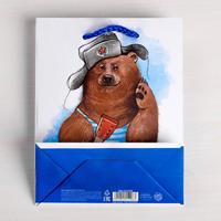 Пакет ламинированный вертикальный «Сильному духом», M 30 × 26 × 9 см