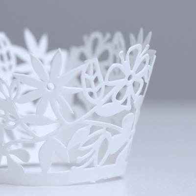 Форма ажурная бумажная для мафинов, белый