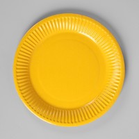 Тарелка бумажная, однотонная, цвет жёлтый