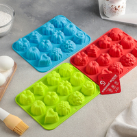 Форма для выпечки Доляна «Немецкий кекс, роза», 16×21 см, 12 ячеек (d=4,2 см), цвет МИКС