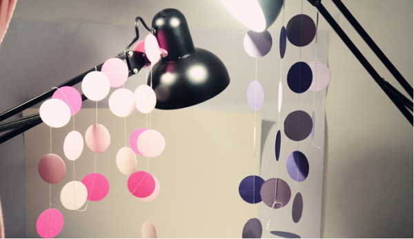 Гирлянда на нитке "Кружочки" розовая