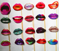 Фотбутафория на палочке "Разноцветные губы", 20 шт