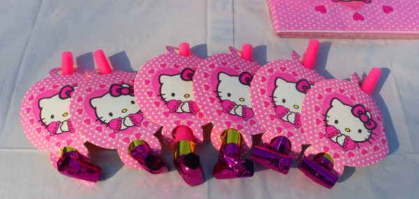 Набор посуды для праздника "Hello Kitty" 